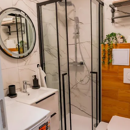 Paeninsula アパート